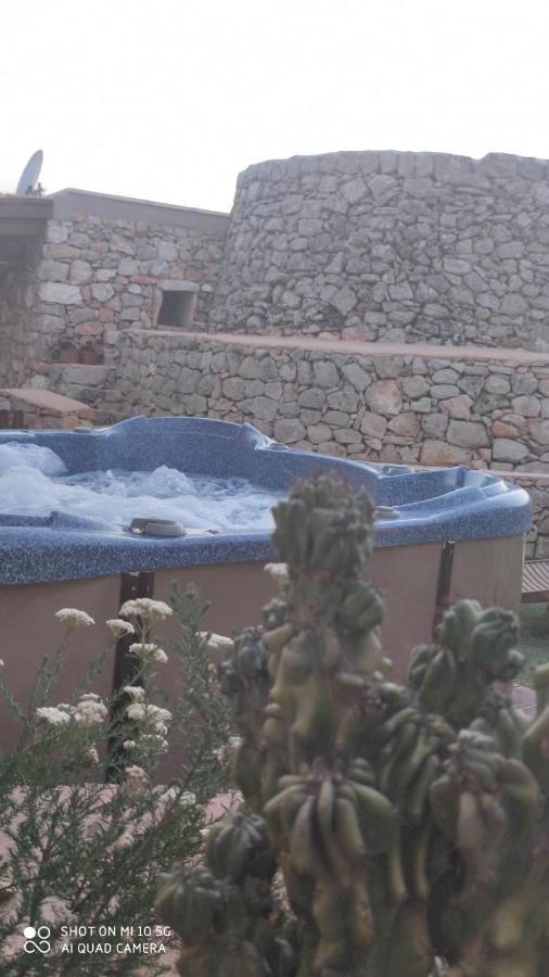 Villa Trullo Il fico d'india Alliste Esterno foto
