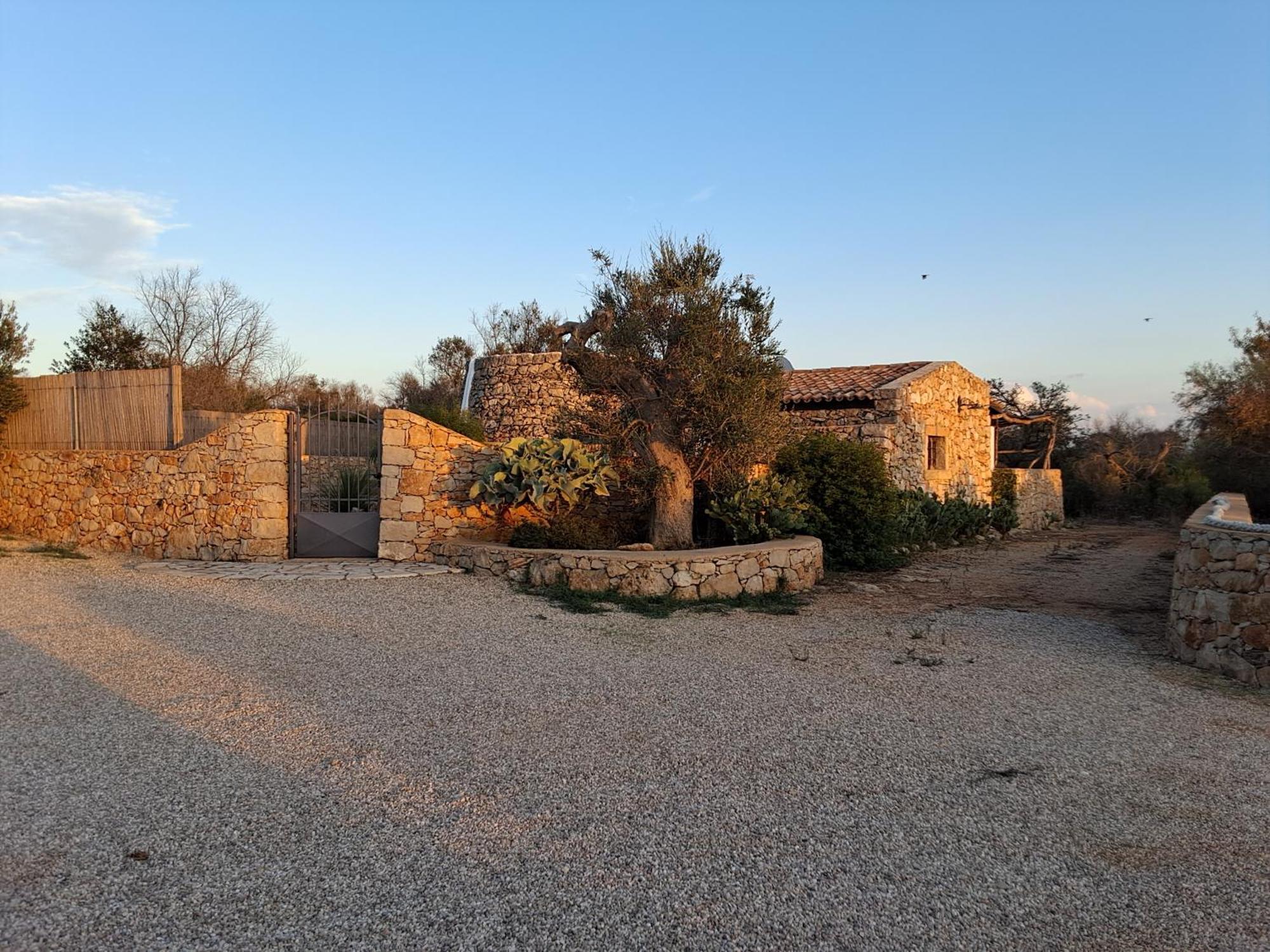 Villa Trullo Il fico d'india Alliste Esterno foto